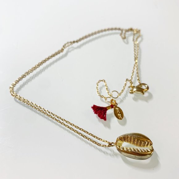 Revolve Shashi Cowrie 18k Vermeil Gold Necklace - Picture 3 of 3